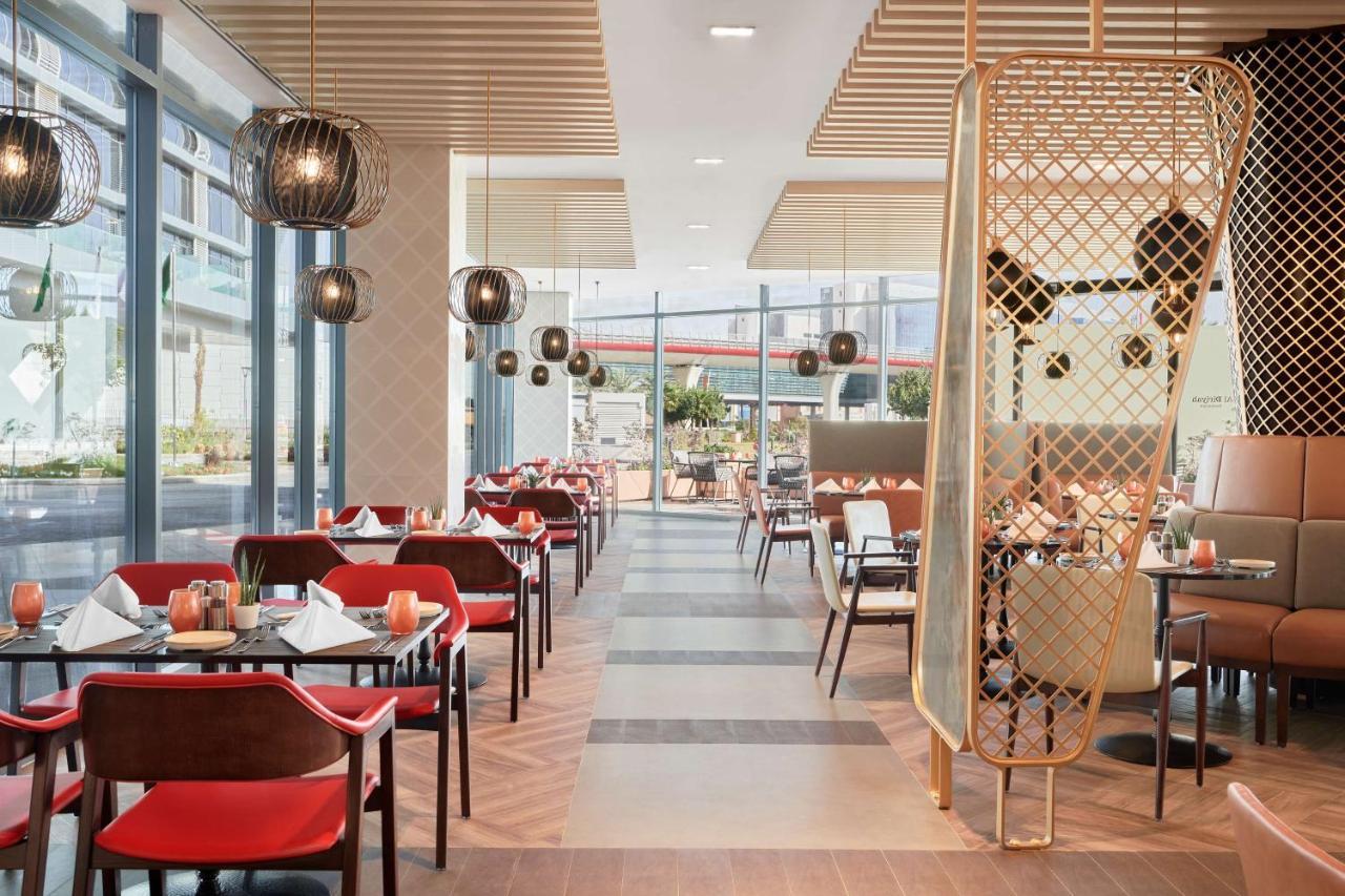 Radisson Blu Hotel Riyadh Convention And Exhibition Center Екстер'єр фото The restaurant