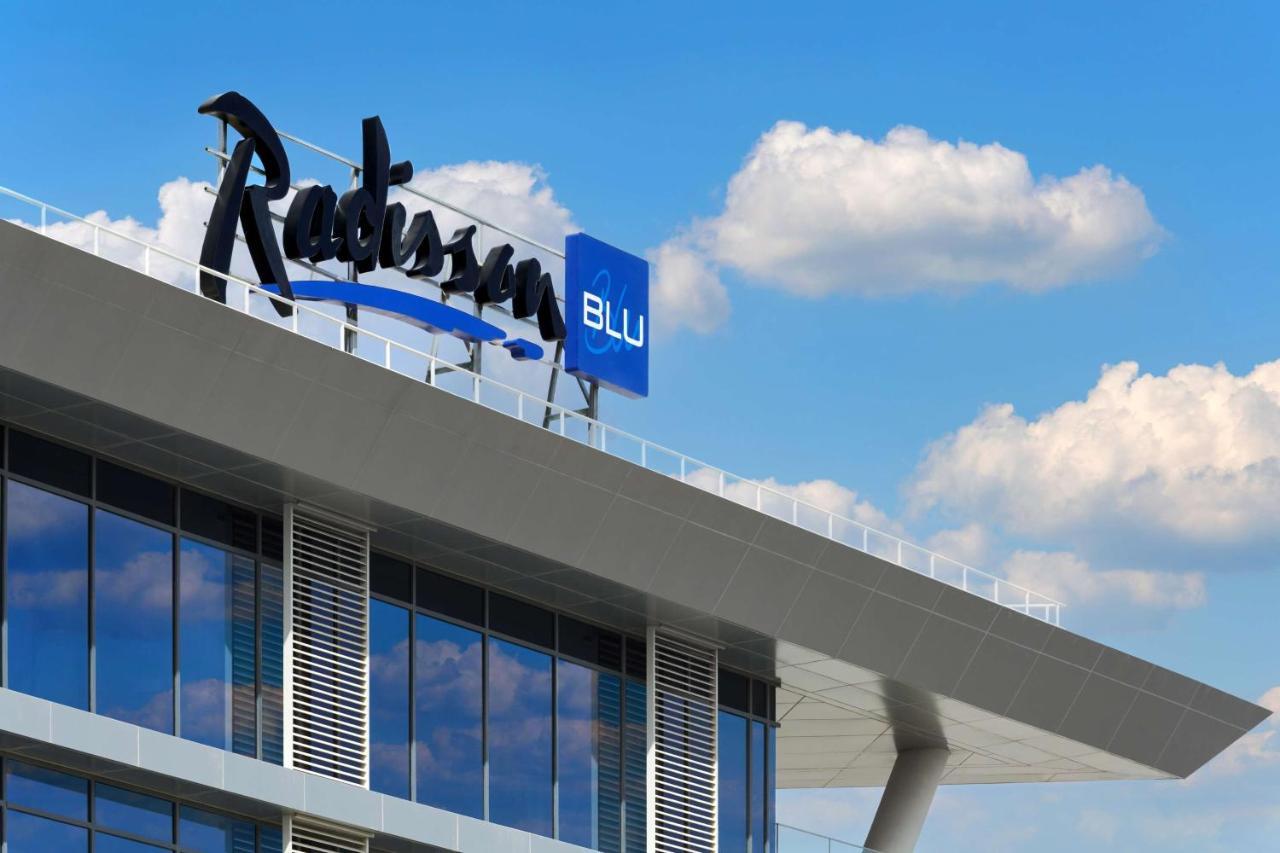 Radisson Blu Hotel Riyadh Convention And Exhibition Center Екстер'єр фото European Parliament